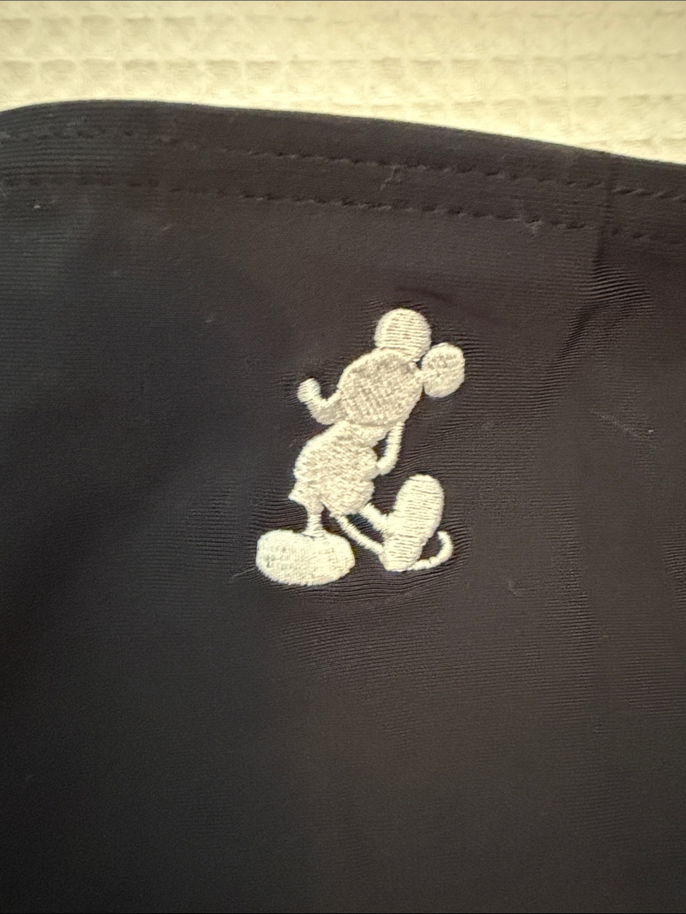 Walt Disney Black Tankini Set with White Trim top size 2X,bottom size XL - Picture 4 of 9